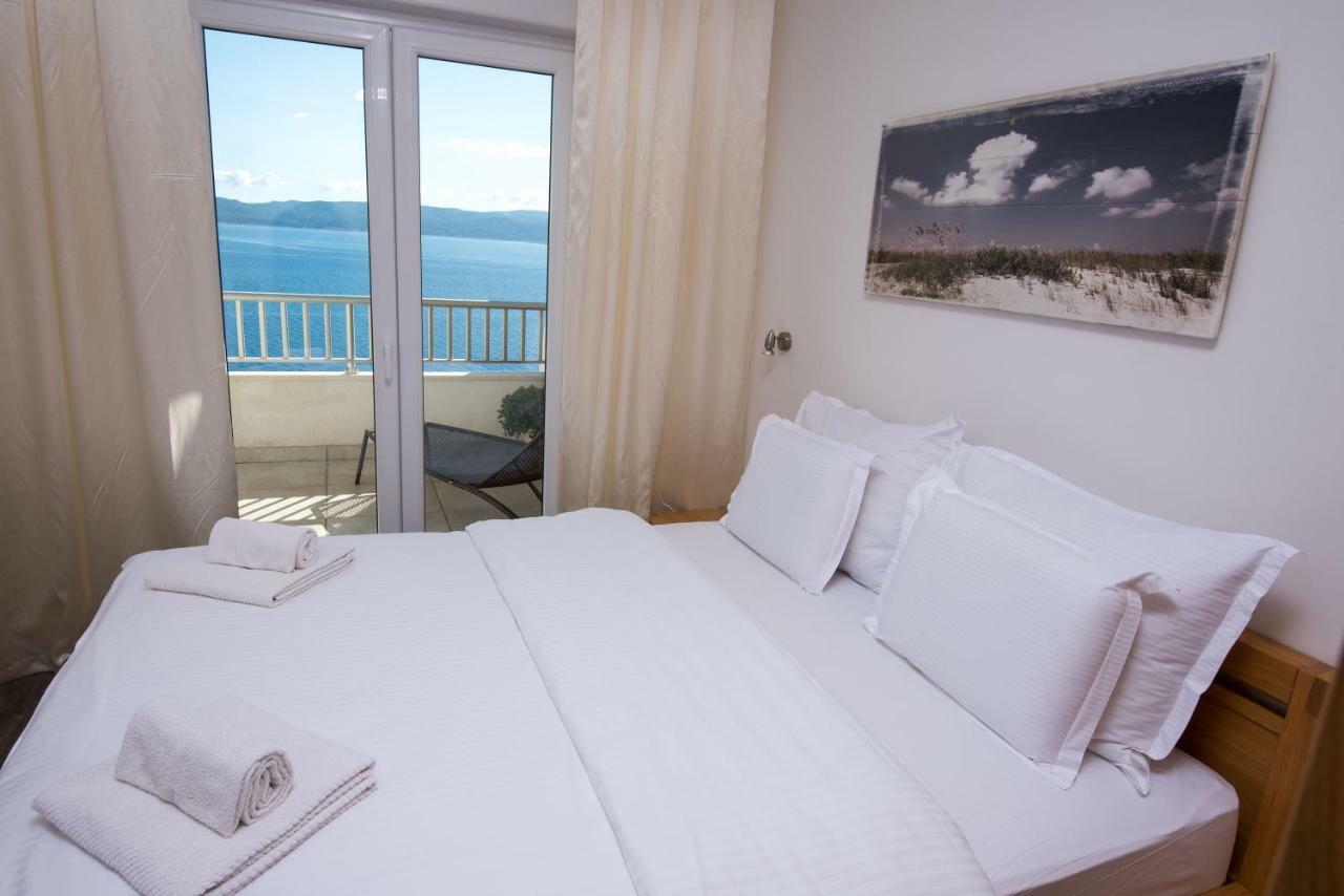 Apartments Vela Sollis Marusici  Exterior foto